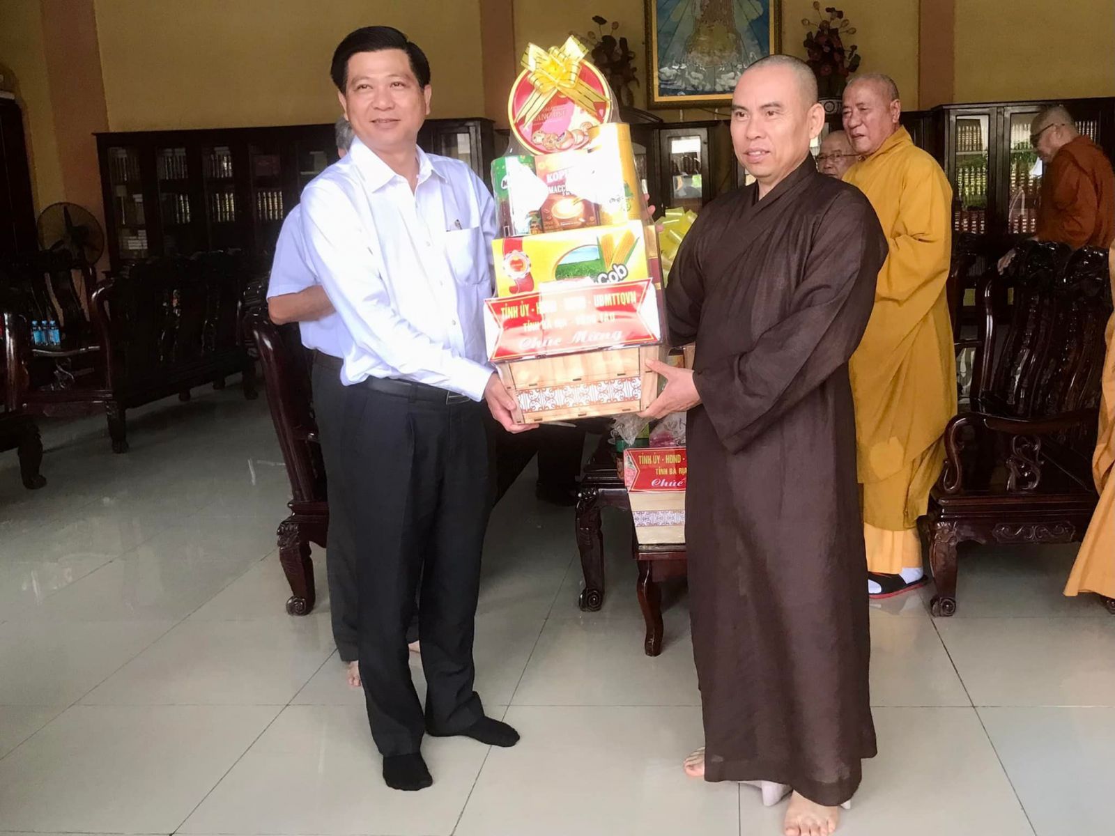 Phật giáo Bà Rịa - Vũng Tàu: Lãnh đạo tỉnh thăm và chúc mừng Đại lễ Phật đản PL.2566-DL.2022