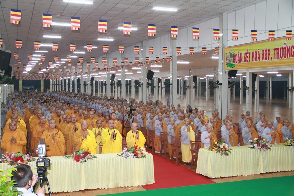 TP.HCM: Tổ đình Vạn Phật Quang - Đại Tòng Lâm tự trang nghiêm thiết lễ Phật đản PL.2570 – DL.2026